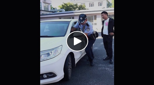 你絕對不知道安全帶的用處，特別是汽車突發故障的時候